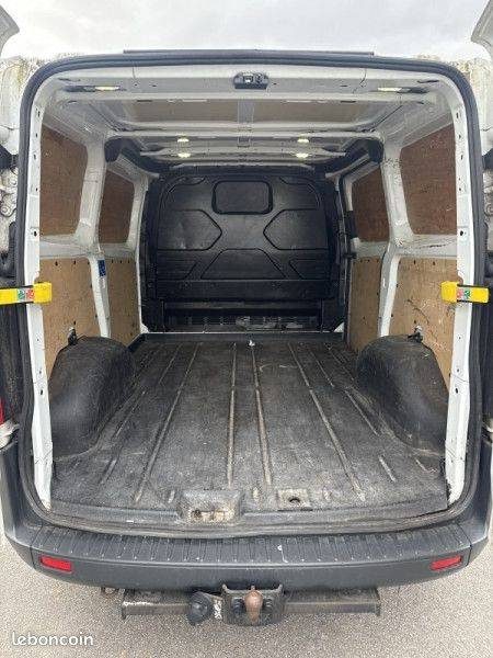 FORD TRANSIT  CUSTOM 2014  FG 270 L1H1 2.2 TDCI 125CH AMBIENTE