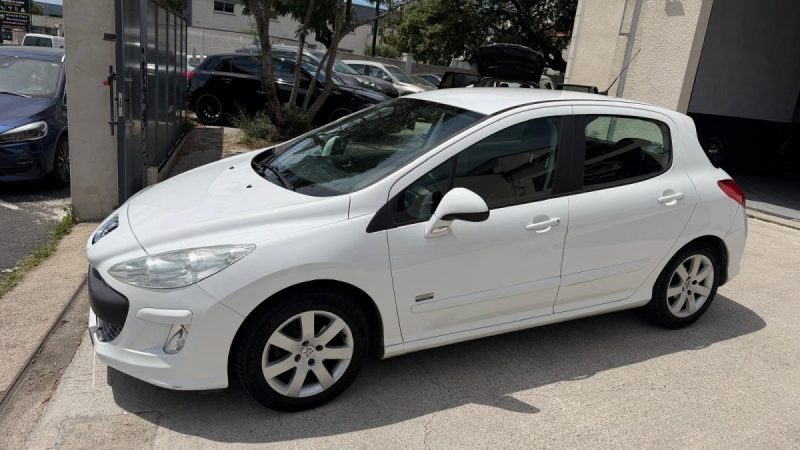 PEUGEOT 308 PREMIUM 1.6 VTI 120cv 
