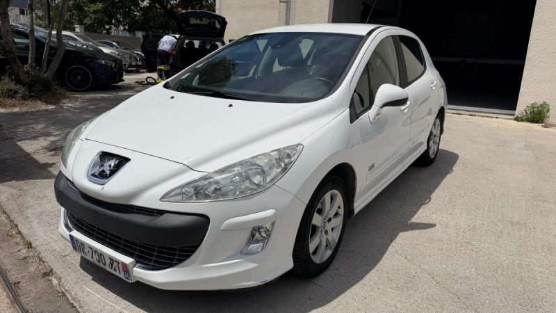 PEUGEOT 308 PREMIUM 1.6 VTI 120cv 