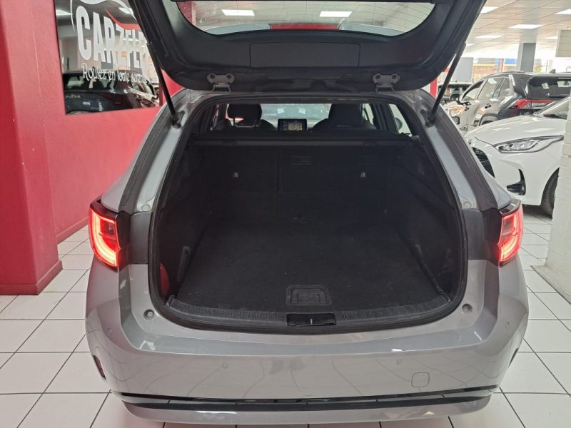TOYOTA COROLLA TOURING SPORTS 122cv DYNAMIC BUSINESS/1 ERE MAIN/TVA RECUPERABLE