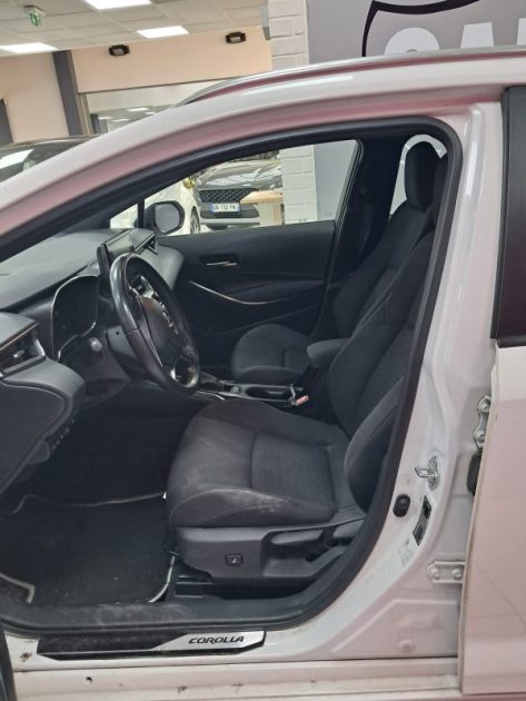 TOYOTA COROLLA TOURING SPORTS 122cv DYNAMIC BUSINESS/1 ERE MAIN/TVA RECUPERABLE