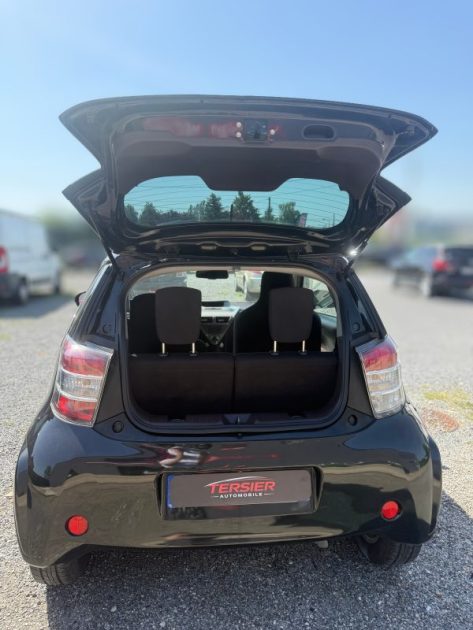TOYOTA iQ 1.0 VVT-i 68 ch 