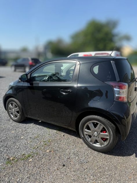 TOYOTA iQ 1.0 VVT-i 68 ch 