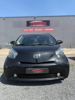 TOYOTA iQ 1.0 VVT-i 68 ch 