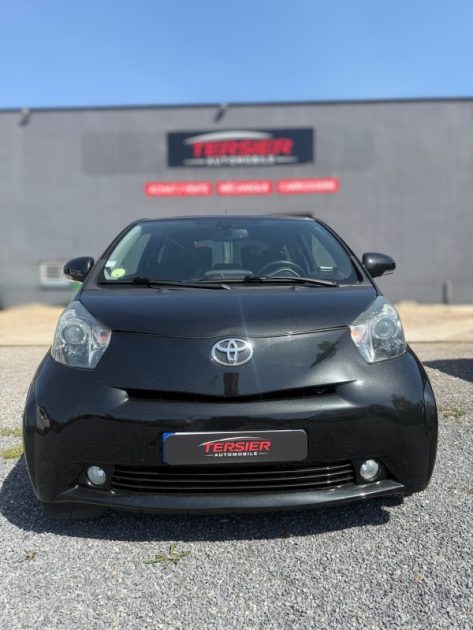 TOYOTA iQ 1.0 VVT-i 68 ch 