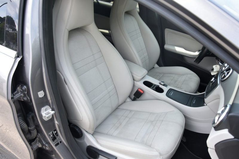 MERCEDES CLASSE GLA 220D 170CH 4MATIC SENSATION 7G-DCT + OPTIONS -120 000KM 2014