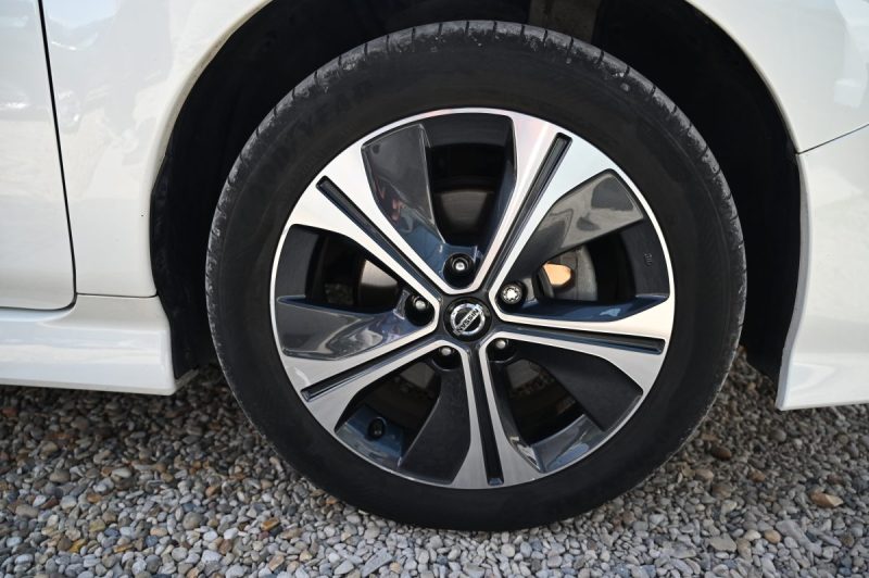 NISSAN LEAF II 40KW 150CV TEKNA 06/2020