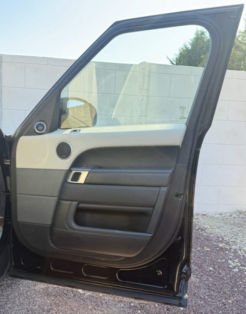 Land Rover Range Rover Sport P400E HSE 404Ch (Batterie Hybride Neuve | Entretien Complet Land Rover)
