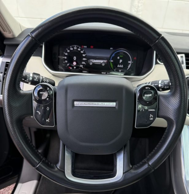 Land Rover Range Rover Sport P400E HSE 404Ch