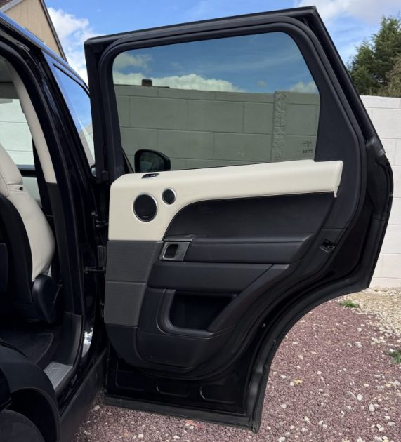Land Rover Range Rover Sport P400E HSE 404Ch