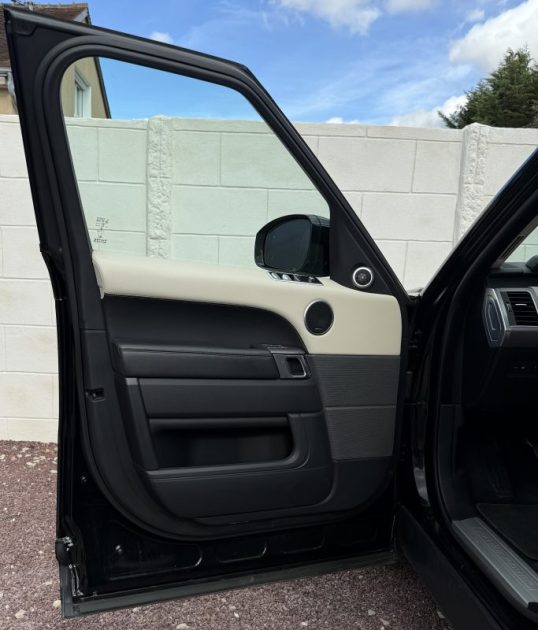 Land Rover Range Rover Sport P400E HSE 404Ch
