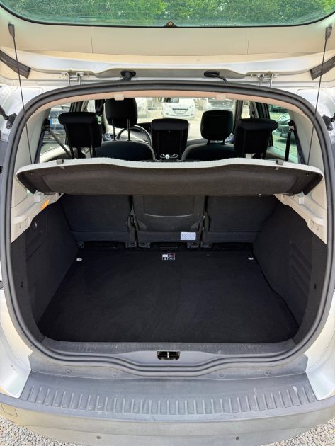 RENAULT SCENICIII 1.5 DCI 110CH ENERGY LIMITED ECO² 2015 2015