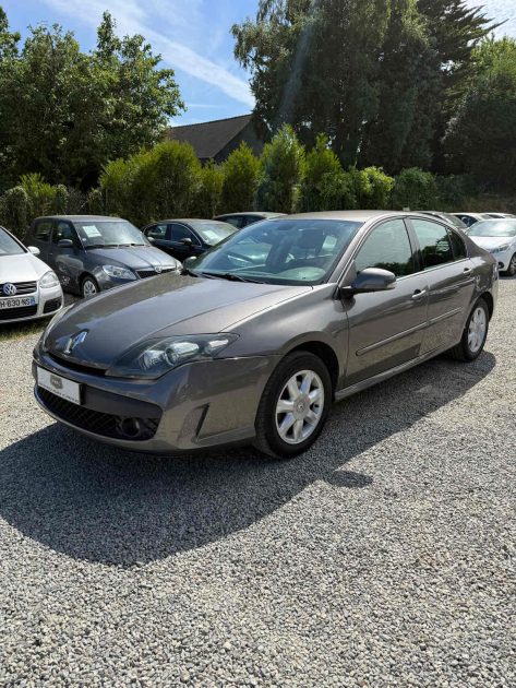 RENAULT LAGUNA III 1.5 DCI 110 AUTHENTIQUE  2009