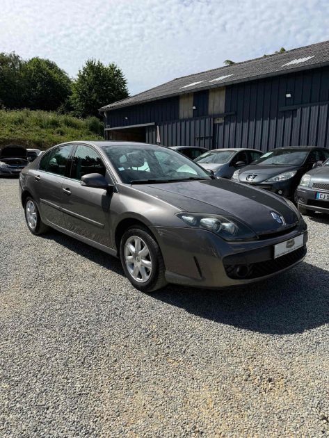 RENAULT LAGUNA III 1.5 DCI 110 AUTHENTIQUE  2009