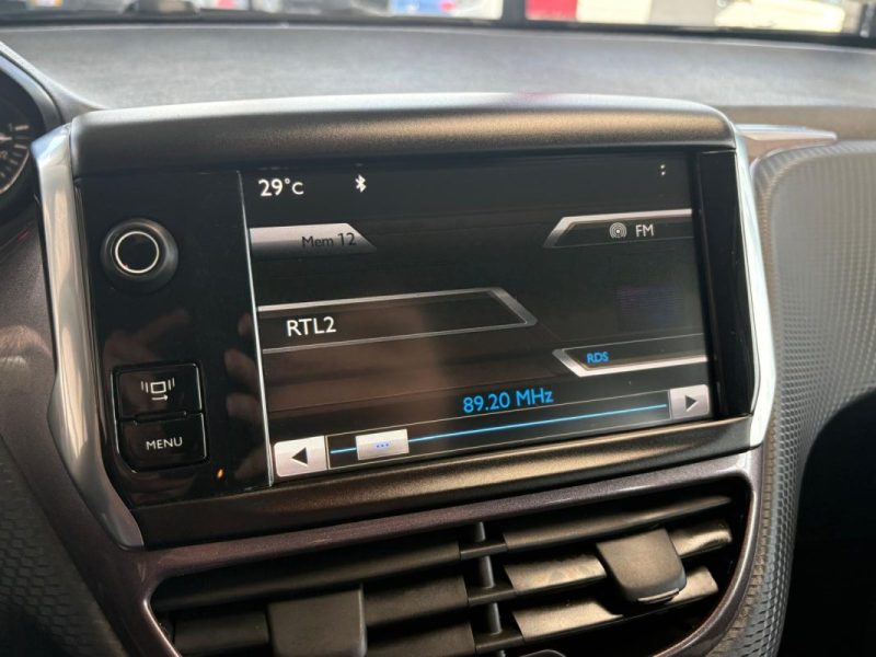 🔹 Peugeot 2008 1.6 HDI 92 Ch Active❄️ Climatisation📱 Bluetooth🛡️ Garantie 6 mois