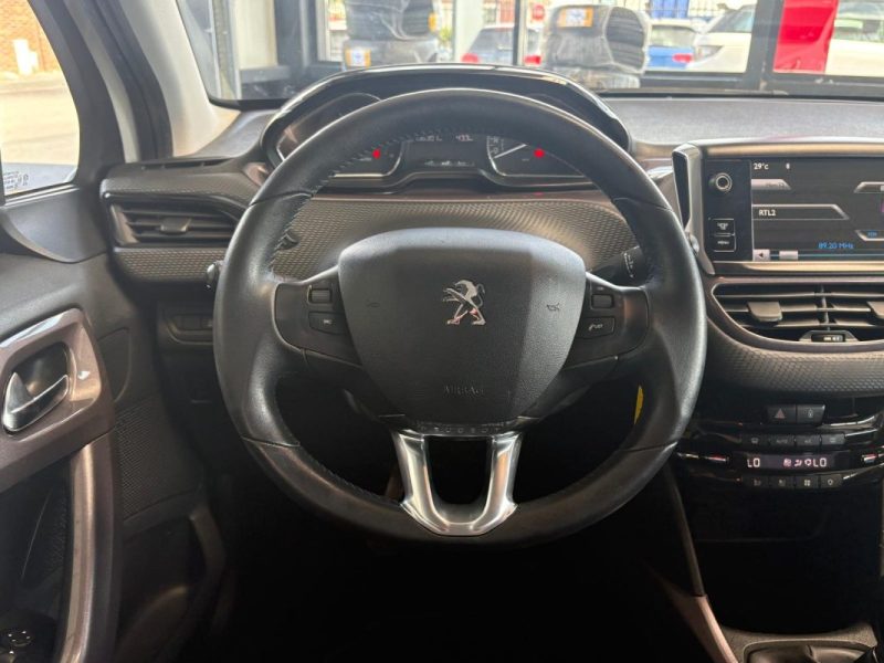 🔹 Peugeot 2008 1.6 HDI 92 Ch Active❄️ Climatisation📱 Bluetooth🛡️ Garantie 6 mois