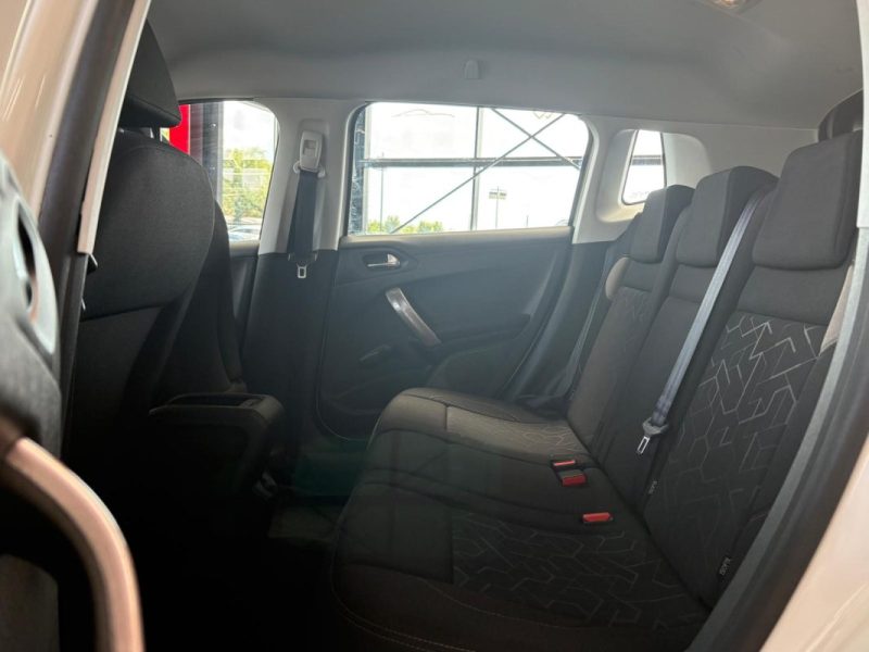🔹 Peugeot 2008 1.6 HDI 92 Ch Active❄️ Climatisation📱 Bluetooth🛡️ Garantie 6 mois