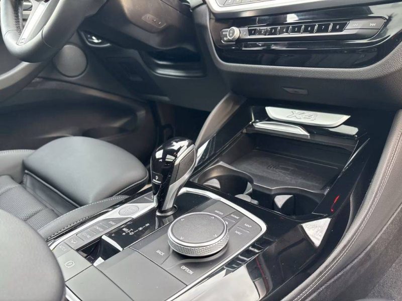 BMW X4 XDRIVE20D XDRIVE20D M SPORT PANO AHK H&K ACC 2025