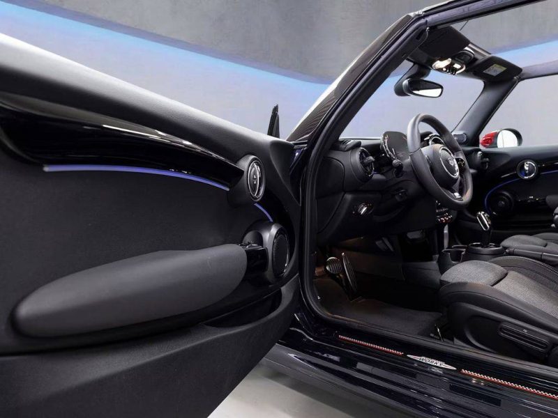 MINI COOPER S JCW TRIM (JOHN COOPER WORKS) 2022