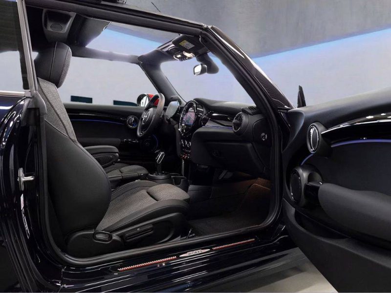 MINI COOPER S JCW TRIM (JOHN COOPER WORKS) 2022