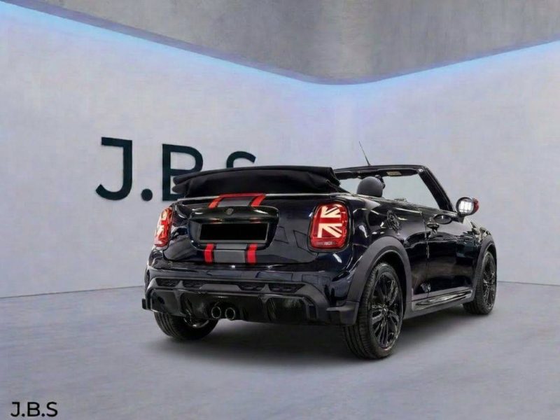 MINI COOPER S JCW TRIM (JOHN COOPER WORKS) 2022