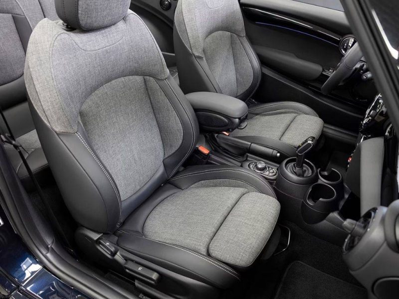 MINI COOPER S JCW TRIM (JOHN COOPER WORKS) 2022