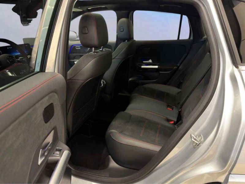MERCEDES-BENZ GLA 220 D 4MATIC AMG LINE PREMIUM 2024