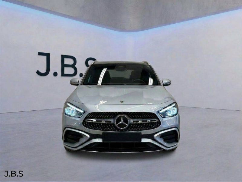 MERCEDES-BENZ GLA 220 D 4MATIC AMG LINE PREMIUM 2024