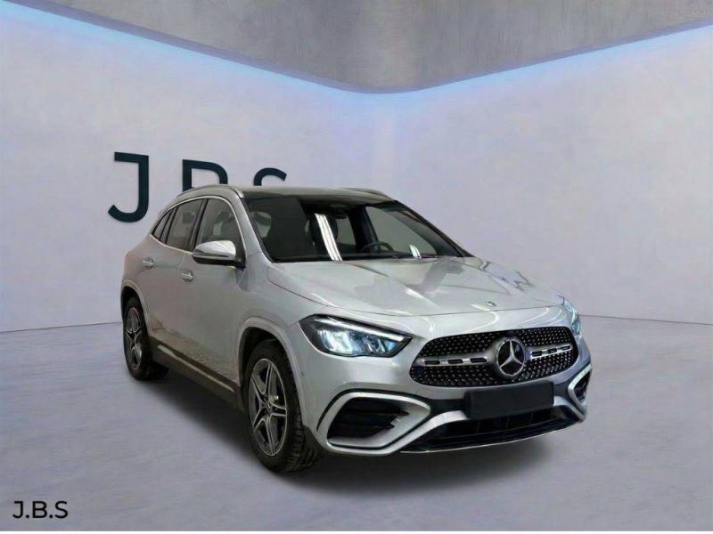 MERCEDES-BENZ GLA 220 D 4MATIC AMG LINE PREMIUM 2024
