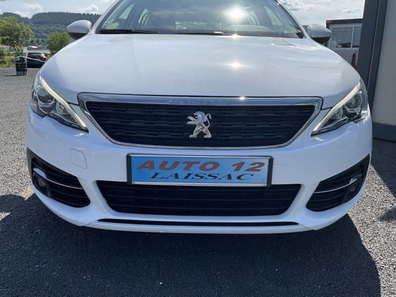 8 325€ HT PEUGEOT 308 1.5 BLUEHDI 100 CV ACTIVE ** TVA RÉCUPÉRABLE**