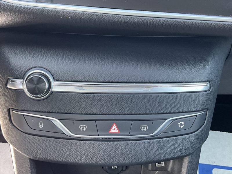 8 325€ HT PEUGEOT 308 1.5 BLUEHDI 100 CV ACTIVE ** TVA RÉCUPÉRABLE**