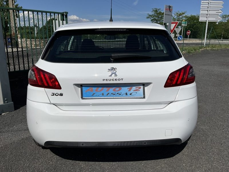 8 325€ HT PEUGEOT 308 1.5 BLUEHDI 100 CV ACTIVE ** TVA RÉCUPÉRABLE**