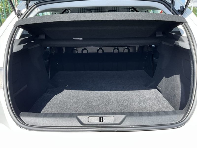 8 325€ HT PEUGEOT 308 1.5 BLUEHDI 100 CV ACTIVE ** TVA RÉCUPÉRABLE**