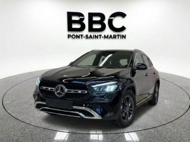 MERCEDES-BENZ GLA 180 PROGRESSIVE 2024