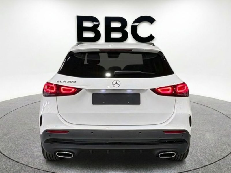  MERCEDES-BENZ GLA 200 AMG LINE 2023
