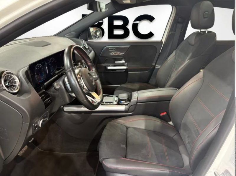  MERCEDES-BENZ GLA 200 AMG LINE 2023