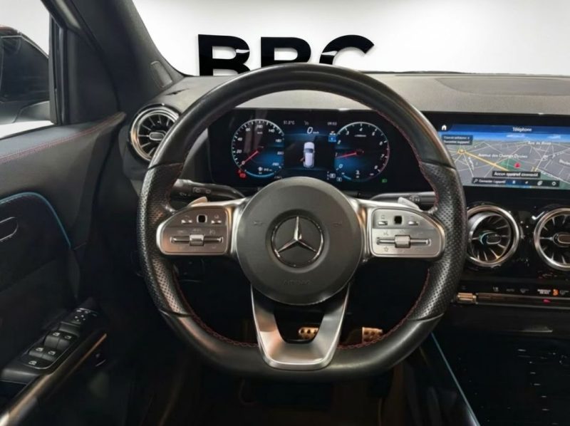  MERCEDES-BENZ GLA 200 AMG LINE 2023