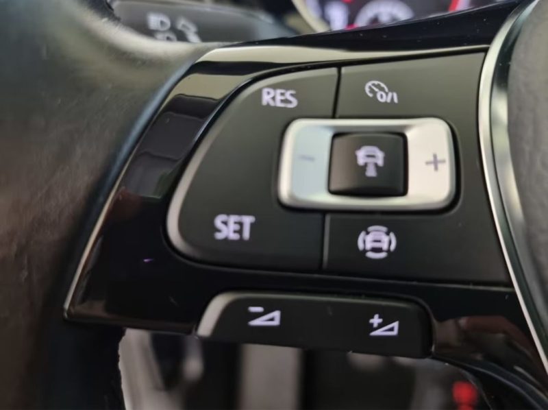 VOLKSWAGEN, VW TOURAN HIGHLINE 2021