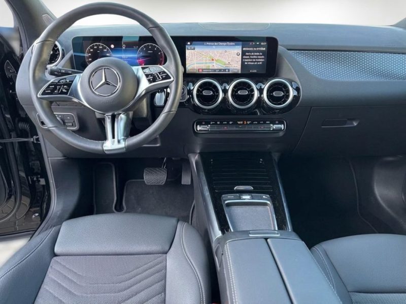 MERCEDES-BENZ : GLA 220 4MATIC  PROGRESSIVE LINE ADVANCED 2024