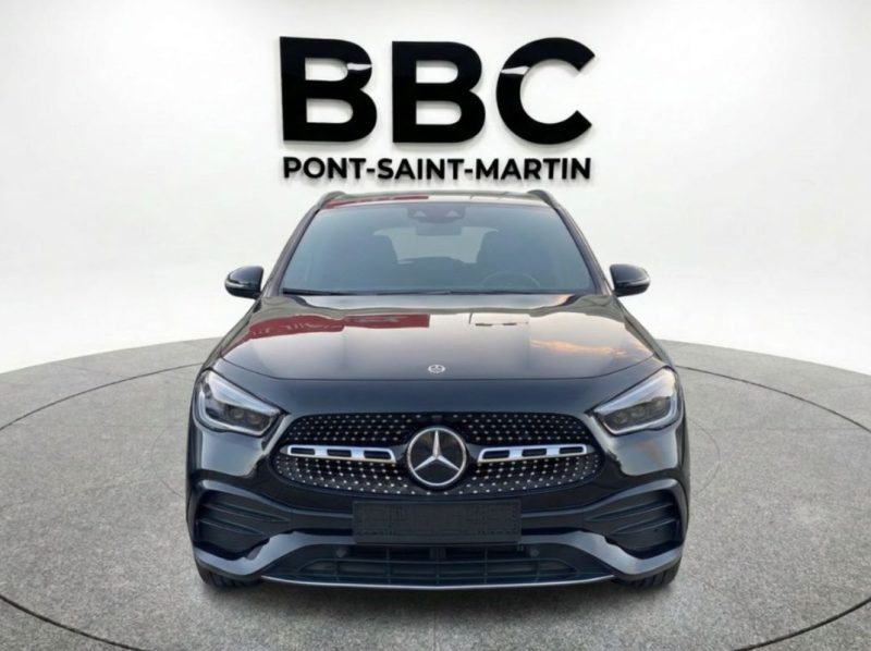 MERCEDES-BENZ GLA 220 AMG SPORTPAKET / PANORAMA 2023