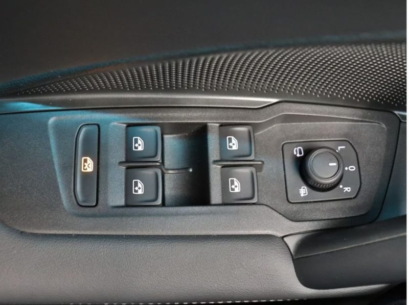 VOLKSWAGEN TIGUAN LIFE 2024