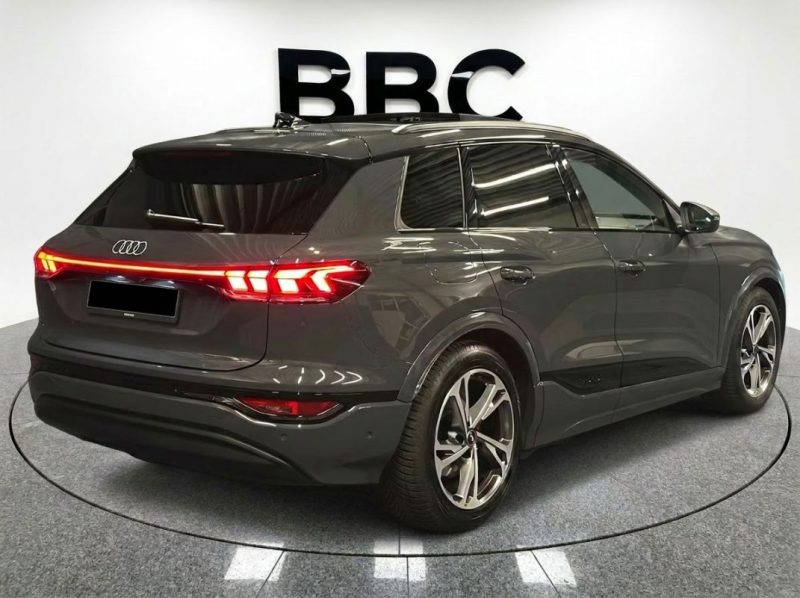 AUDI RANGE ROVER EVOQUE PERFORMANCE S-LINE 2025