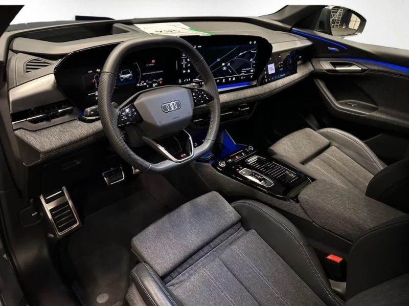 AUDI RANGE ROVER EVOQUE PERFORMANCE S-LINE 2025