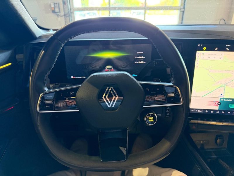 RENAULT AUSTRAL E-TECH 200 ICONIC ESPRIT ALPINE / TOIT PANO / AFF TETE HAUTE /  2023