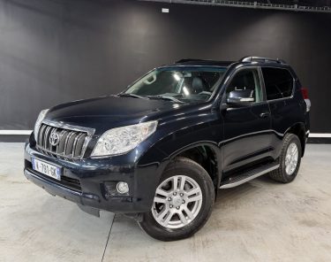 TOYOTA LAND CRUISER 3.0 D-4D  PRENIUM 2011