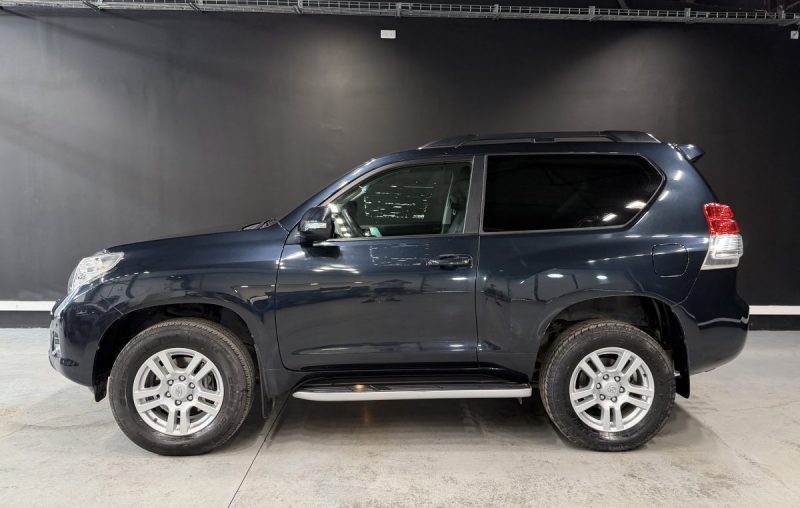 TOYOTA LAND CRUISER 3.0 D-4D  PRENIUM 2011