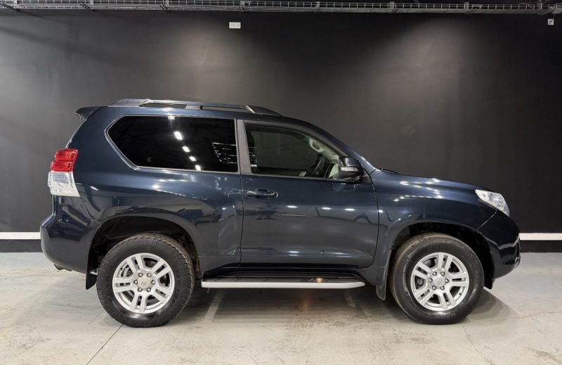 TOYOTA LAND CRUISER 3.0 D-4D  PRENIUM 2011