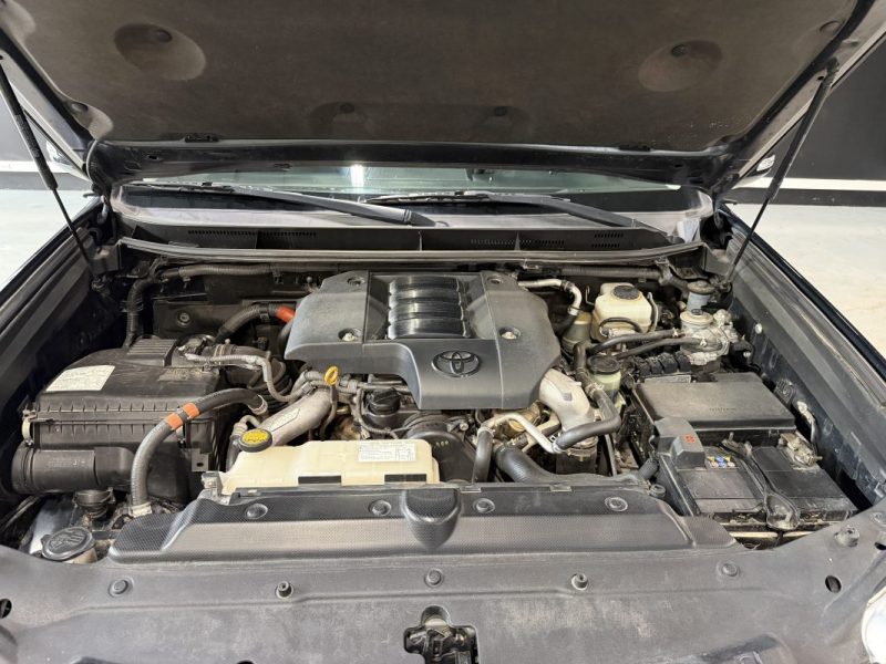 TOYOTA LAND CRUISER 3.0 D-4D  PRENIUM 2011