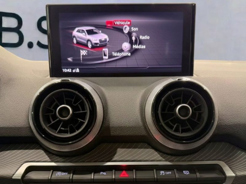 AUDI Q2  S LINE (35 TFSI) 2023