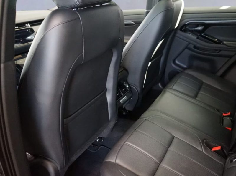 LAND ROVER RANGE ROVER EVOQUE R-DYNAMIC SE 2023